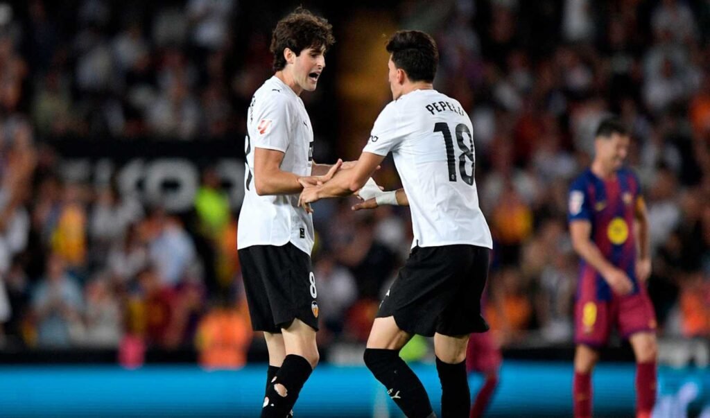 Valencia vs Barcelona Match Score 3-1 in La Liga 2025/26 Season