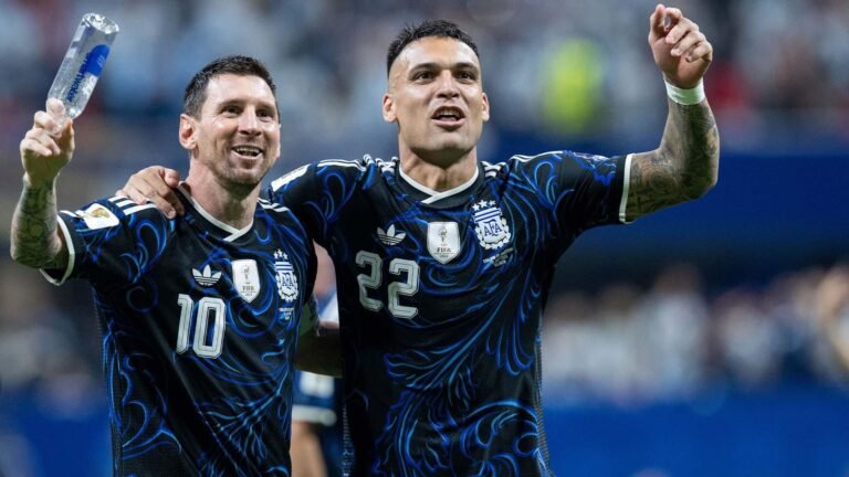 Argentina stage dramatic late comeback to edge past England and set up showdown with Spain England 1-2 Argentina Highlights: Martinez Header Sends La Albiceleste to World Cup Final